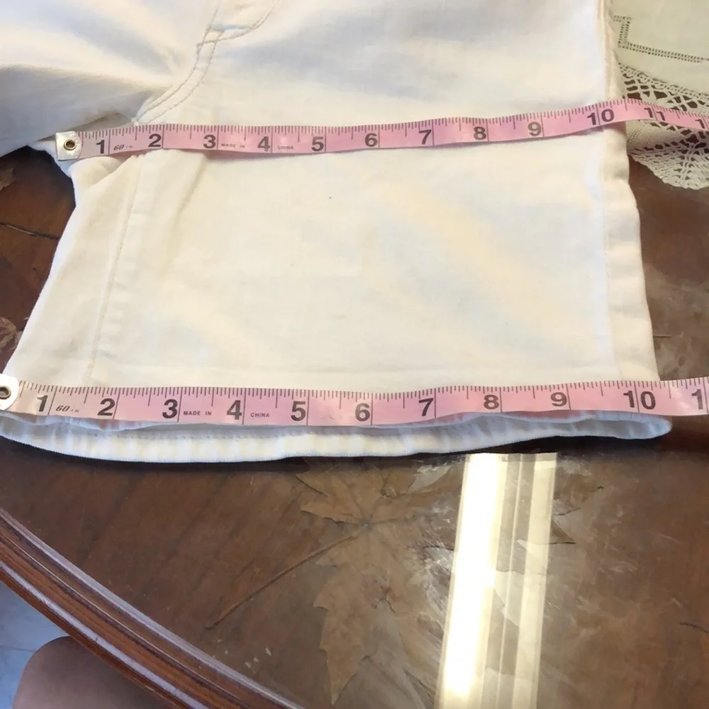 Anthropologie Pilcro & The Letterpress White Denim Bermuda Jeans Shorts Size 27 - Picture 9 of 9